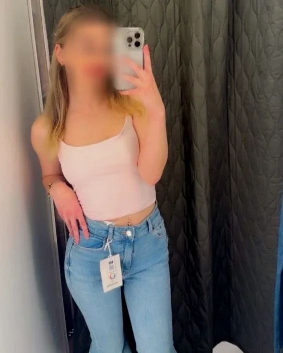 Hannah, 25