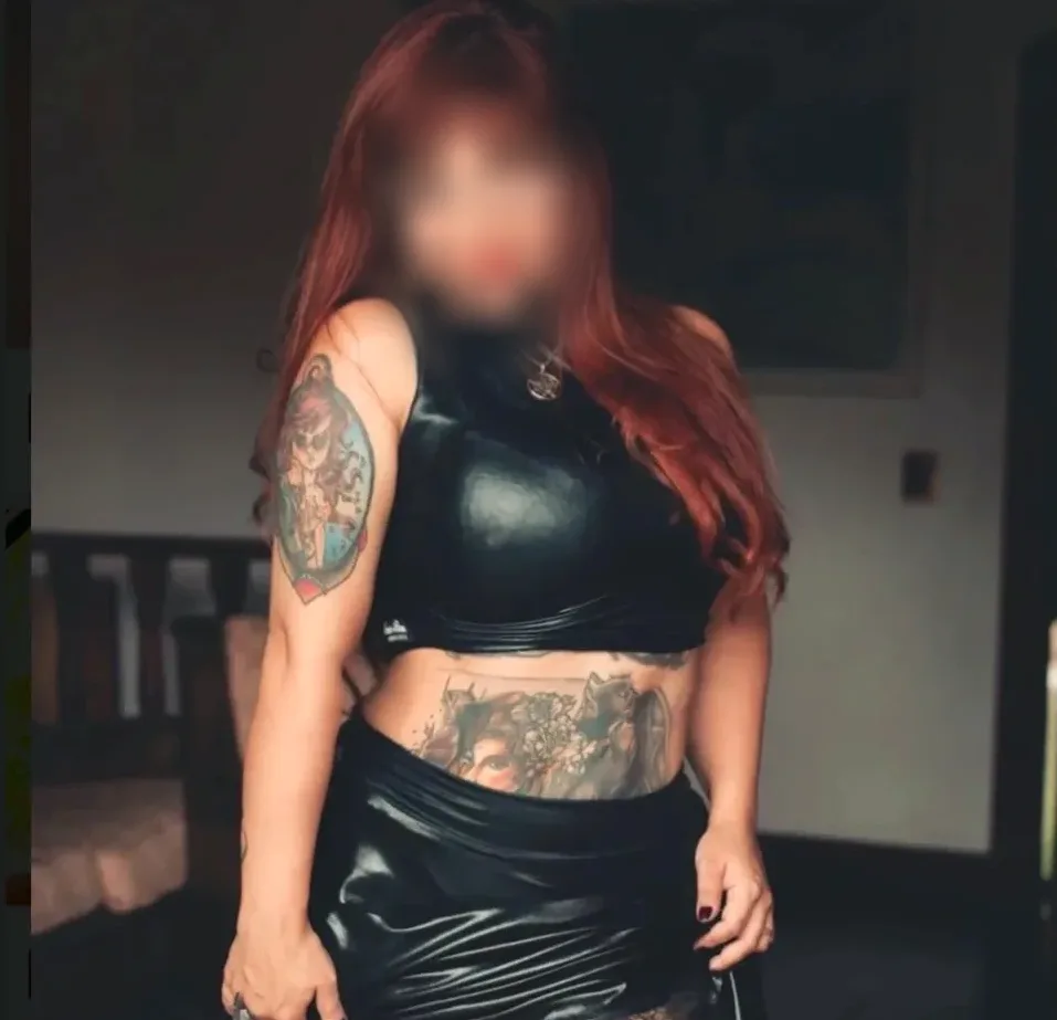 Romy, 25